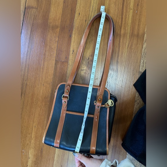 Vintage Dooney and Bouke shoulder Bag Purse - Picture 12 of 16